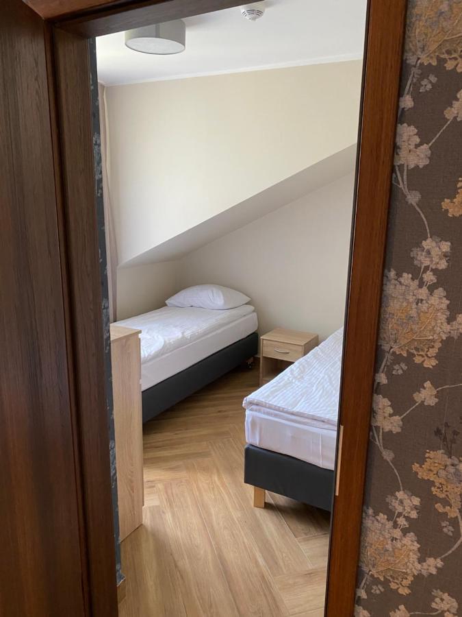 Bed and Breakfast Gracja Варшава Экстерьер фото